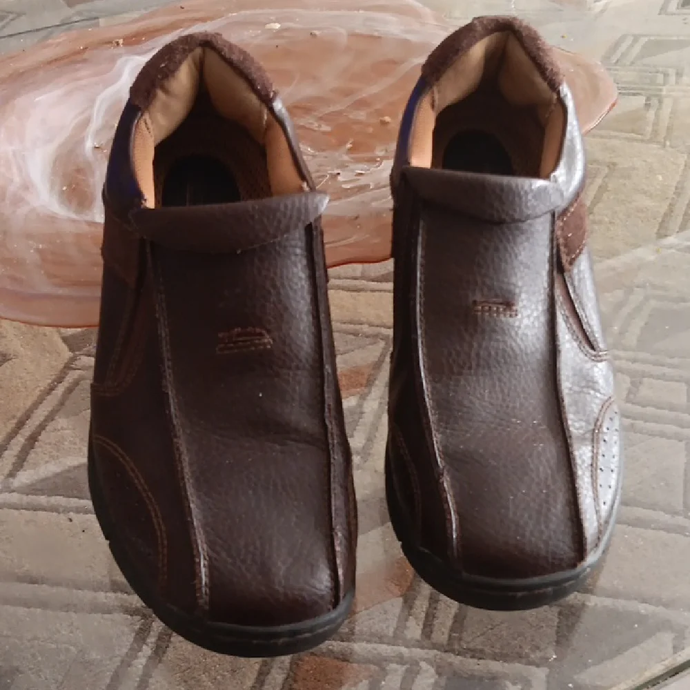 Skechers Streetcars Chocolate Brown Leather Loafers‎